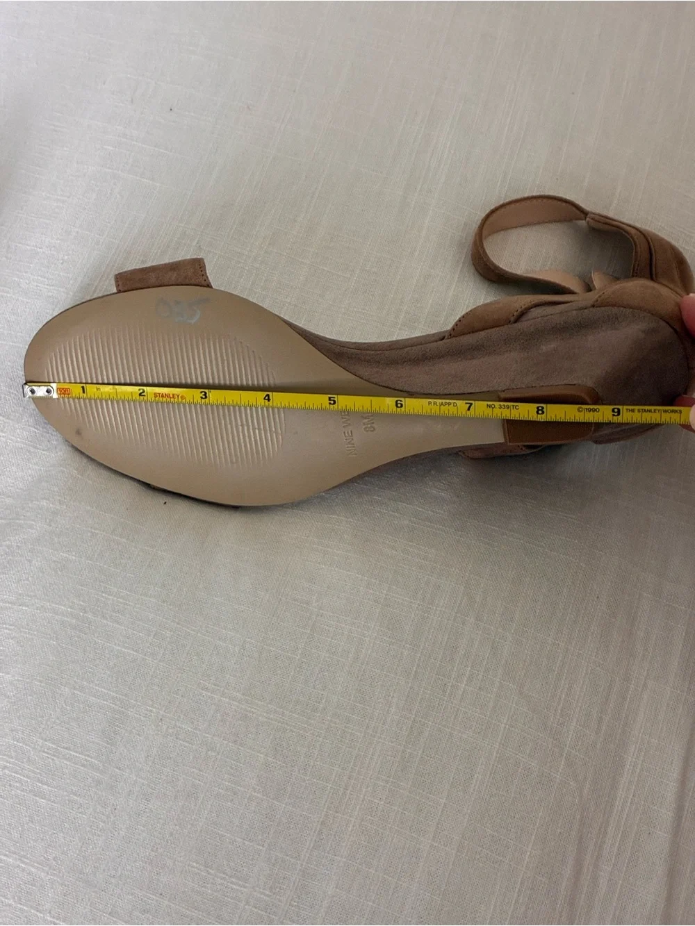 Nine West | Tan open toe buckle wedge sandals size 8